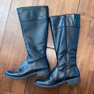 Black riding boots